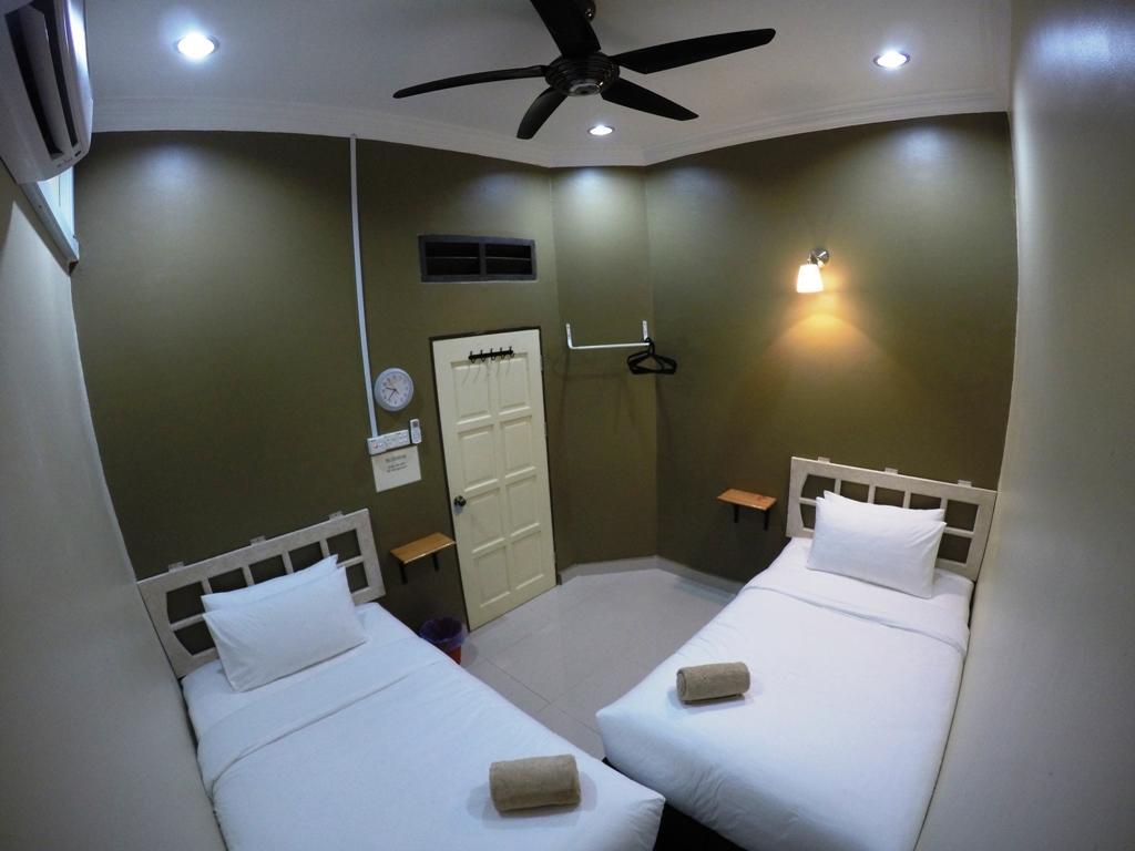 Wan'S Beach Guest House Дунгун Стая снимка